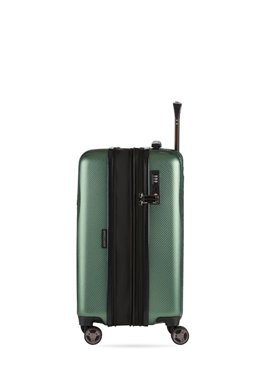 Swissgear 7272 19" Energie Expandable Hardside Spinner Luggage Expanded Size