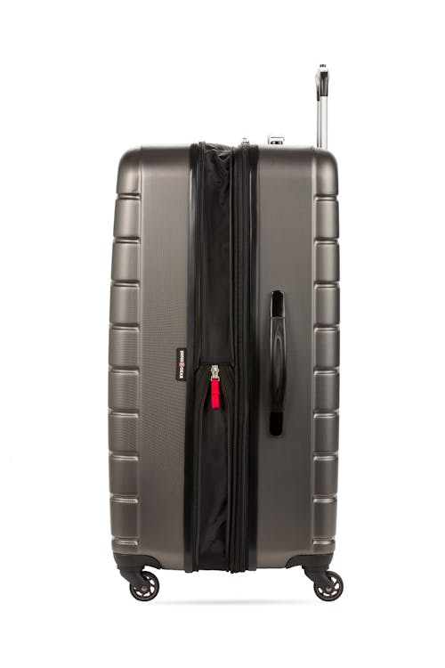 Swissgear 7790 Expandable Hardside Spinner 3pc Luggage Set Expands for additional packing space 