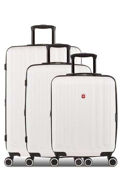 SWISSGEAR 8028 3pc Expandable Hardside Spinner Luggage Set