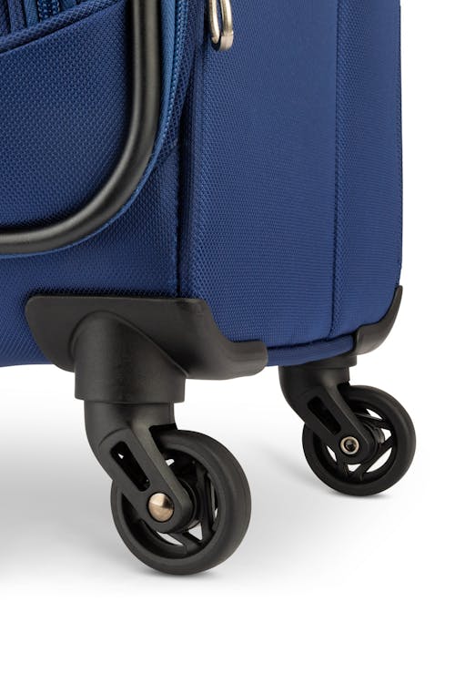 Swissgear Elite Air Collection 28" Expandable Rainproof Upright Luggage - Four 360° spinner wheels for easy maneuverability 