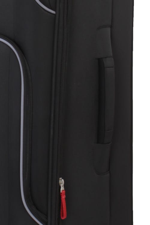 Swissgear 6320 Expandable Luggage Expands for additional interior space
