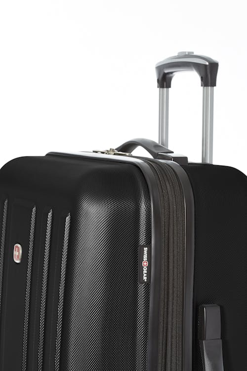 Swissgear Collection de bagages La Sarinne - Valise rigide extensible de 28 po  Système d'expansion