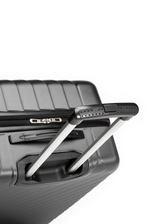 Swissgear Collection de bagages BOLD II - Ensemble de 3 Valises Rigides Poignée télescopique en aluminium à bouton poussoir 