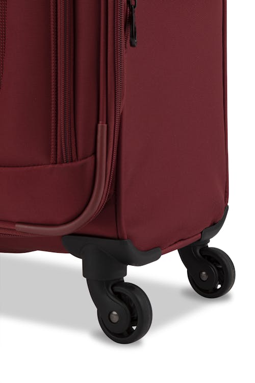 Swissgear NOUVEAU Collection 3 Piece Expandable Upright Luggage Set “Spin 360°” 4-wheel system allows suitcase to move easily in all directions