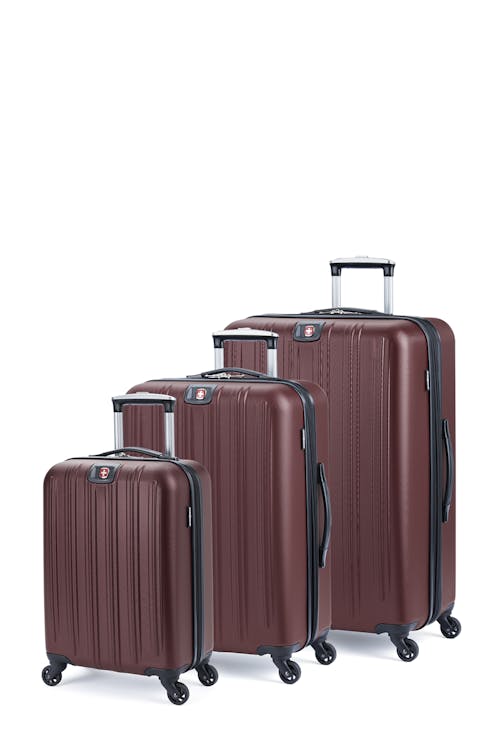 Swissgear MAMMOTH Collection Expandable Hardside Luggage 3 Piece Set in Wine