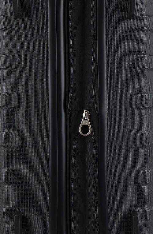 Swissgear Vernier Collection 3 Piece Expandable Hardside Luggage Set