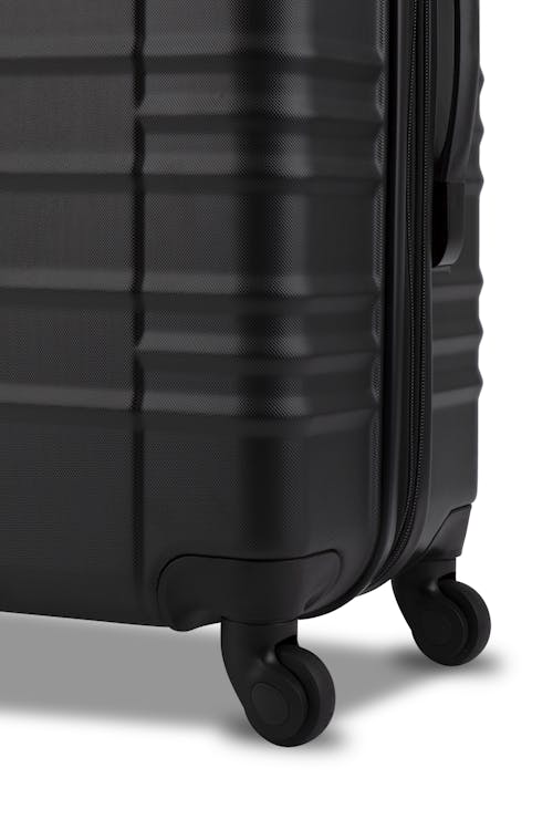 Swissgear SONIC Collection Hardside 3 Piece Set “Spin 360°” 4-wheel system allows suitcase to move easily in all directions
