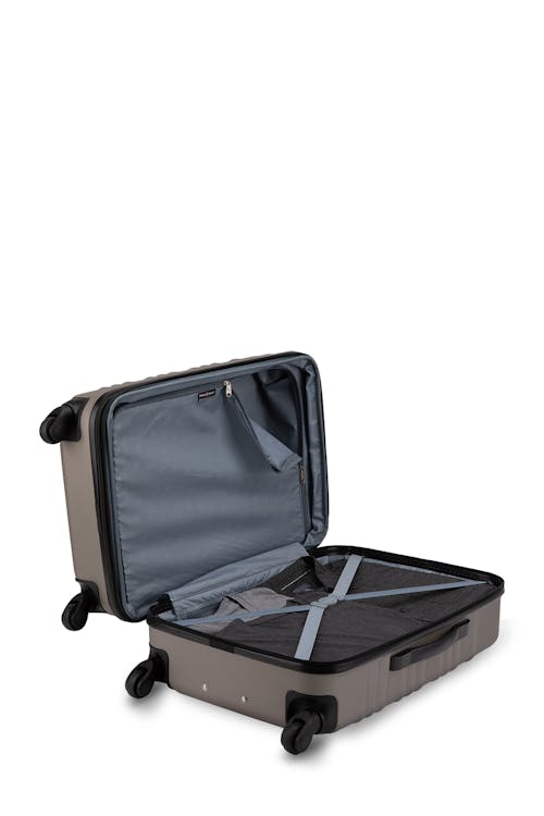 Swissgear SONIC Collection Hardside 3 Piece Set With two large main compartments, tie-down straps, lining divider and a privacy pocket