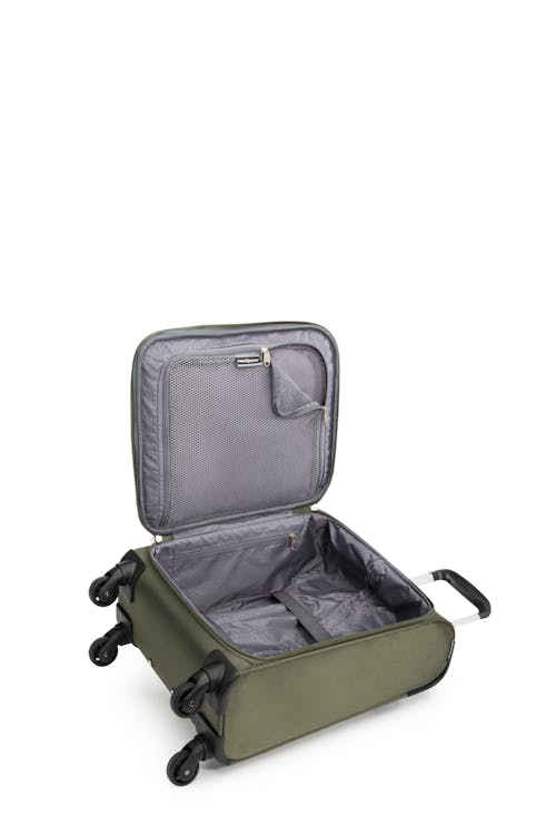 Swissgear ROUND TRIP II  Collection Upright Carry-on open view