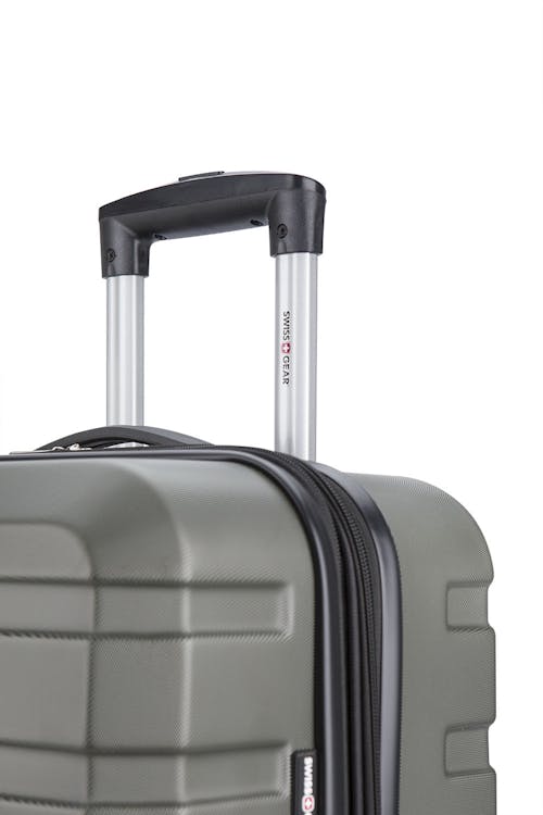 Swissgear Smooth 2 Collection 3 Piece Expandable Hardside Luggage Set