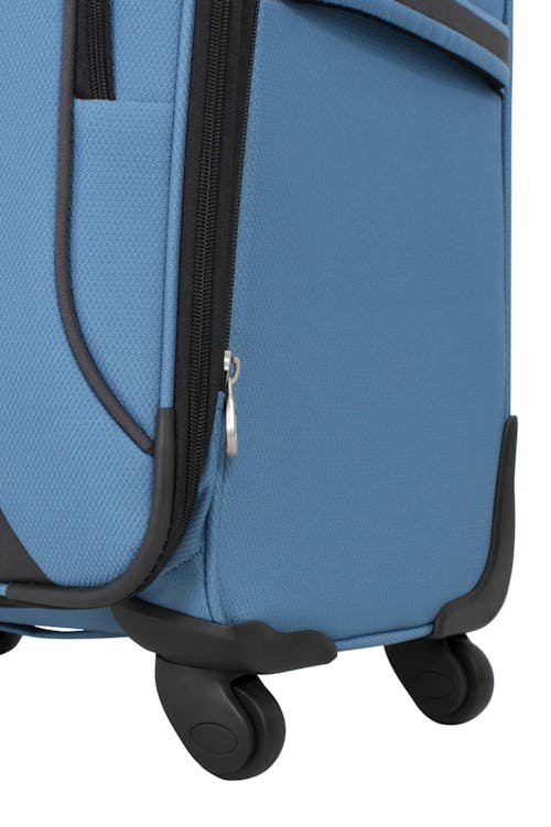 SWISSGEAR 6110 24"  Expandable Spinner LUGGAGE 360 DEGREE MULTI-DIRECTIONAL SPINNER WHEELS