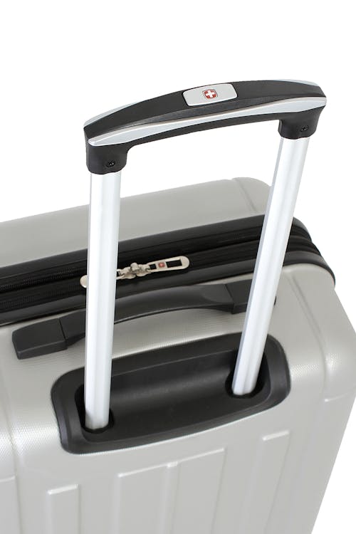 https://swissgear.imgix.net/s/w/swissgear-6297-28-inch-hardside-luggage-silver-spinner-top-handle.jpg?w=500&auto=format,compress