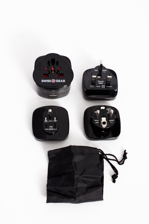 swiss gear travel adapter